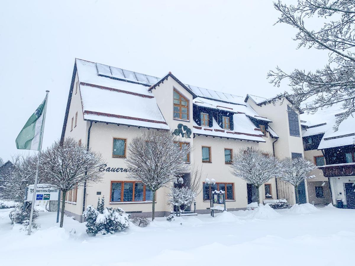 Landhotel Bauernschmitt Pottenstein Exterior foto